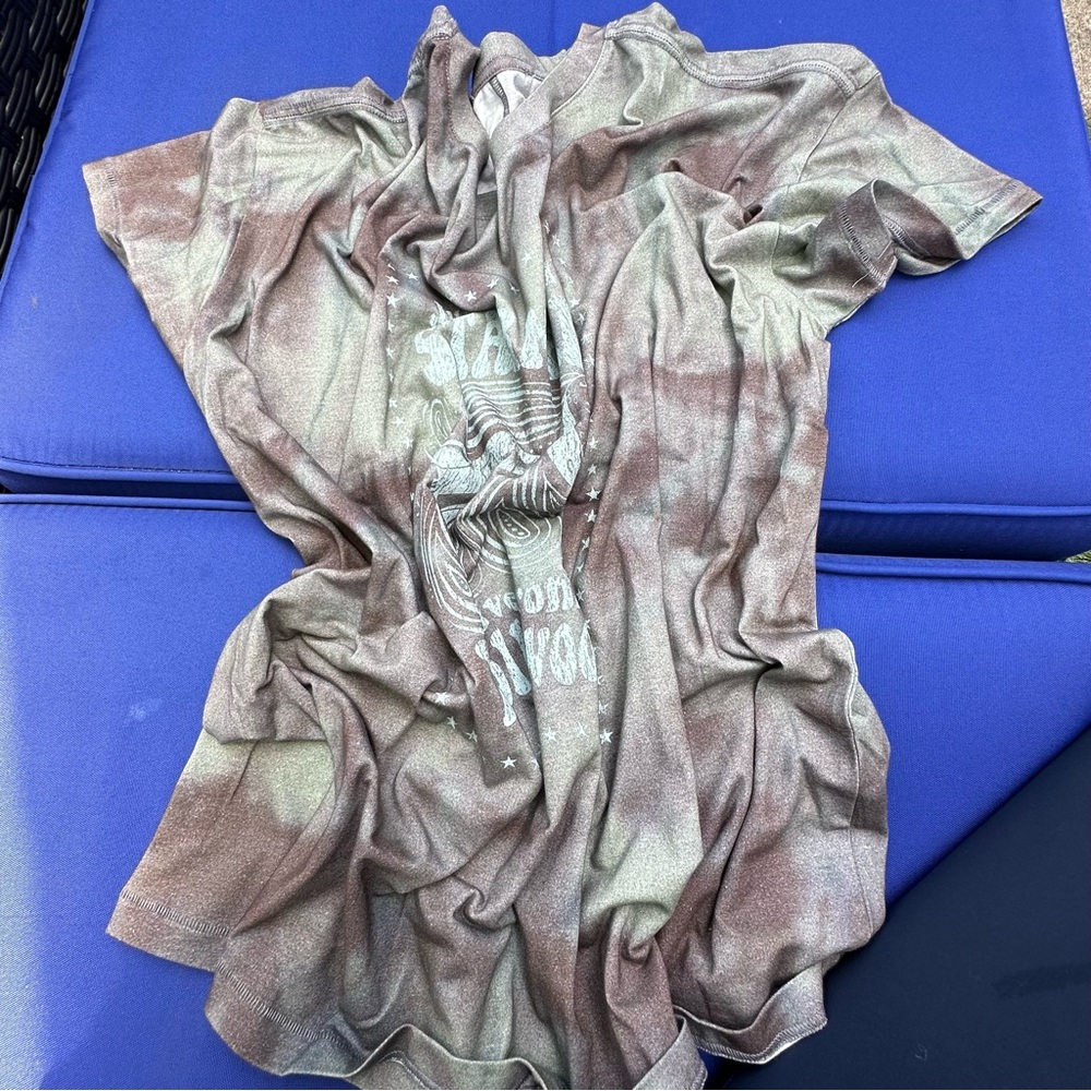 Page brand, size L, new no tags, starman live from Hollywood design tshrt